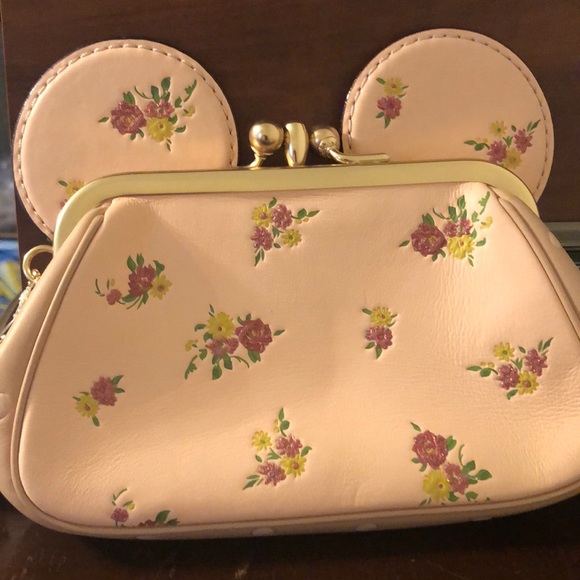 Coach Disney collectable - Picture 3 of 3